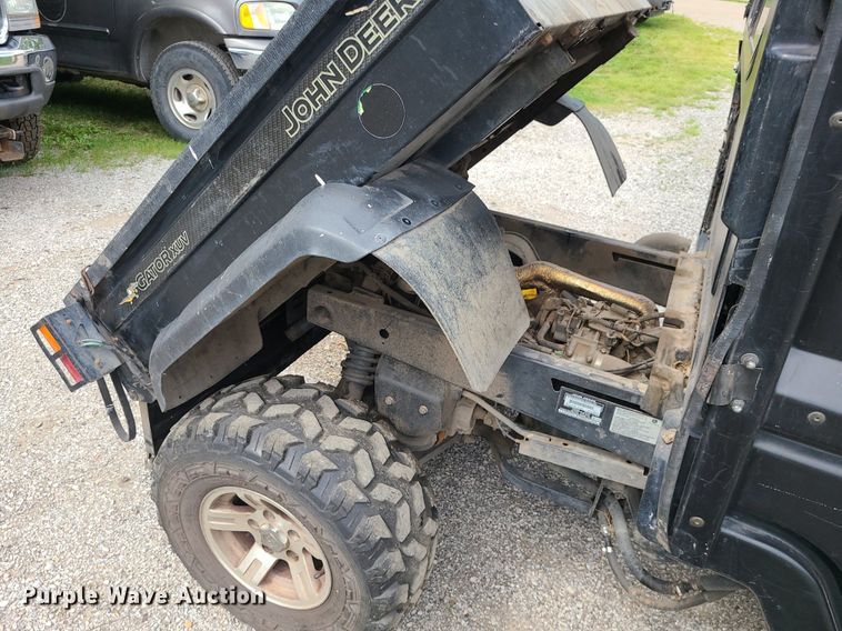 image for item MG9623 2009 John Deere Gator  utility vehicle