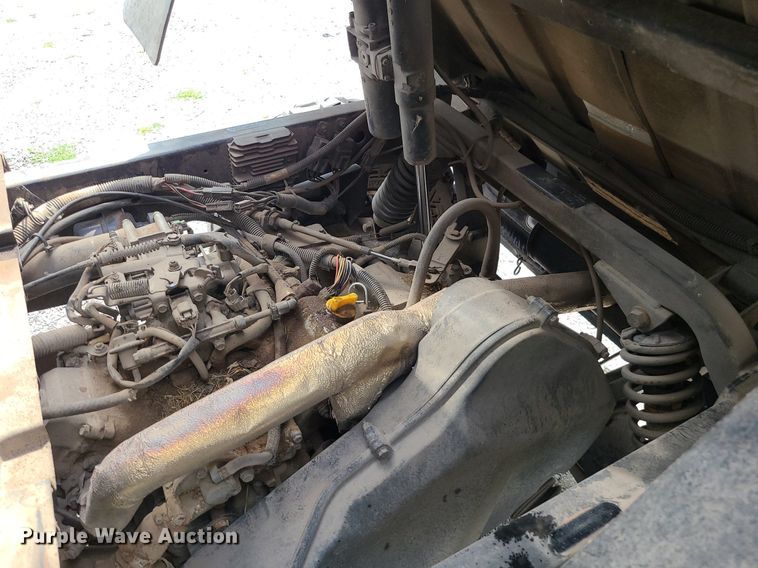 image for item MG9623 2009 John Deere Gator  utility vehicle