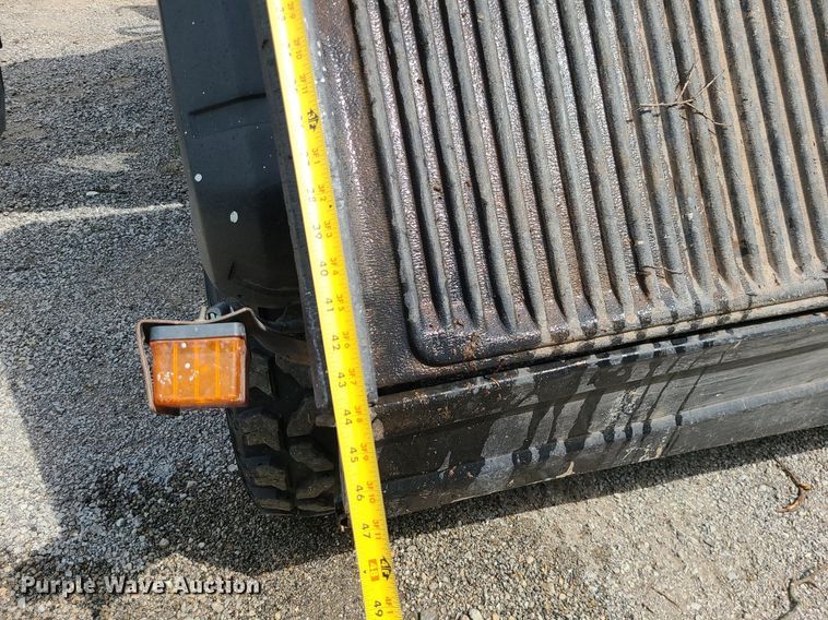 image for item MG9623 2009 John Deere Gator  utility vehicle