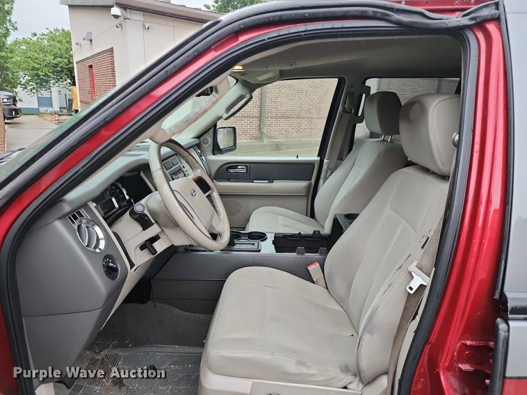 image for item MG9673 2008 Ford Expedition EL XLT  SUV