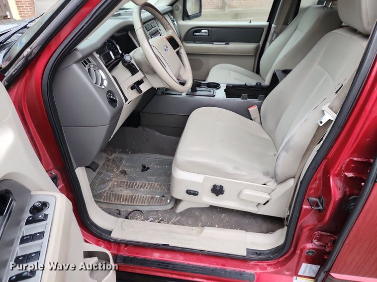 image for item MG9673 2008 Ford Expedition EL XLT  SUV