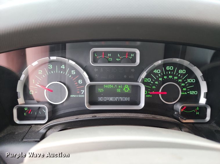 image for item MG9673 2008 Ford Expedition EL XLT  SUV