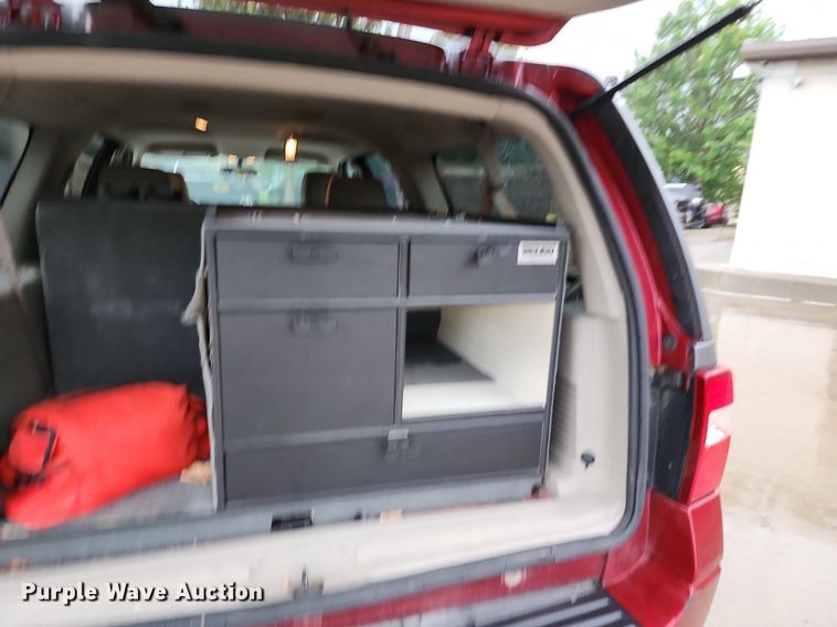 image for item MG9673 2008 Ford Expedition EL XLT  SUV