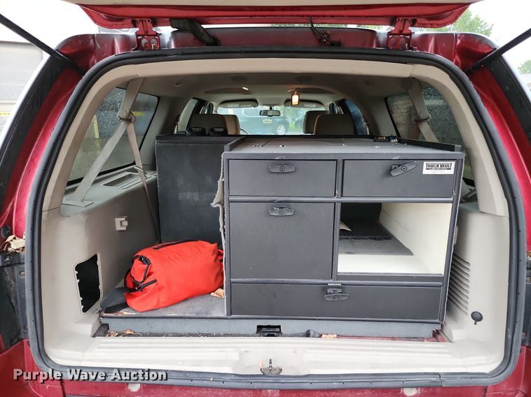 image for item MG9673 2008 Ford Expedition EL XLT  SUV