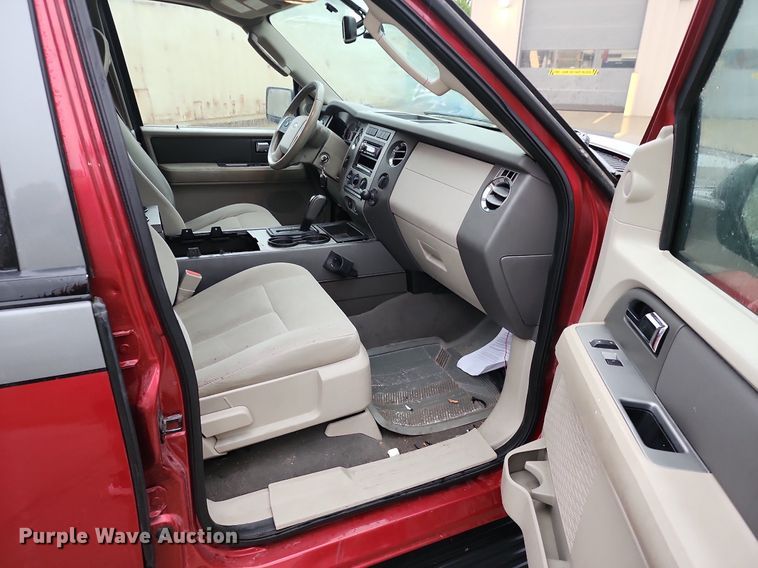 image for item MG9673 2008 Ford Expedition EL XLT  SUV