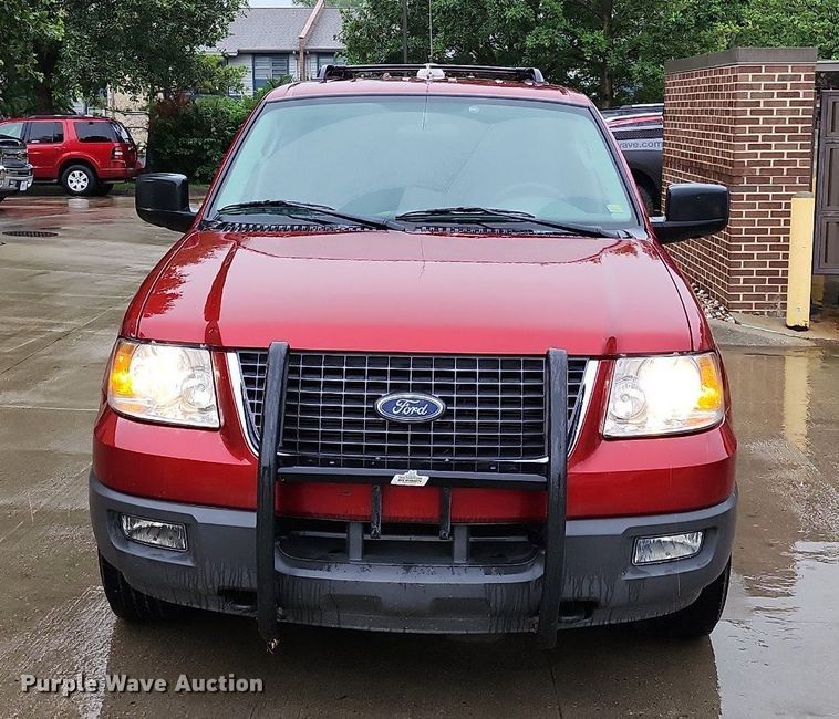 image for item MG9674 2006 Ford Expedition XLT  SUV