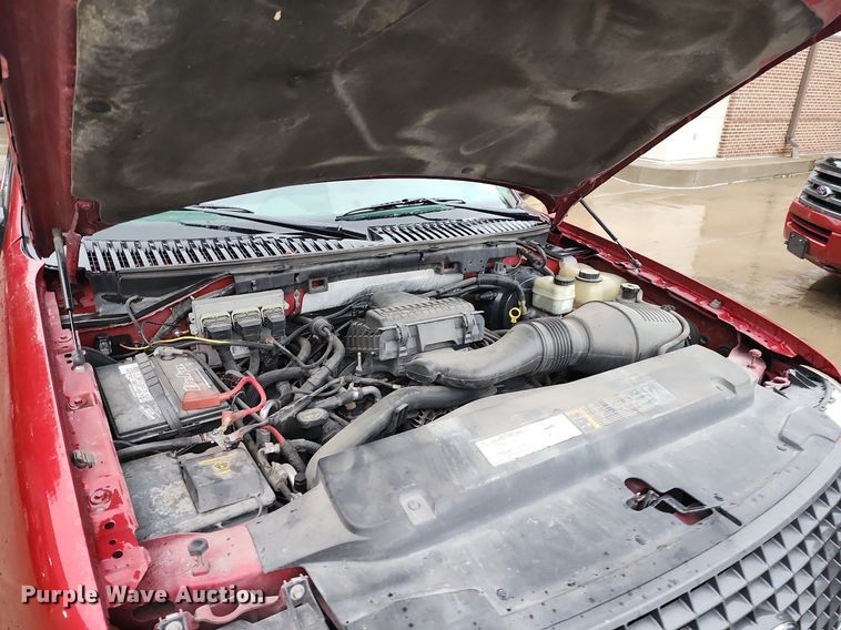 image for item MG9674 2006 Ford Expedition XLT  SUV