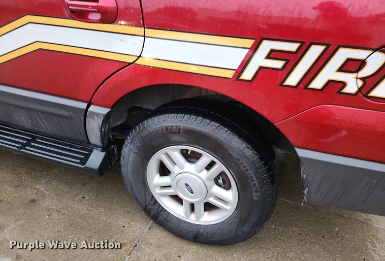 image for item MG9674 2006 Ford Expedition XLT  SUV