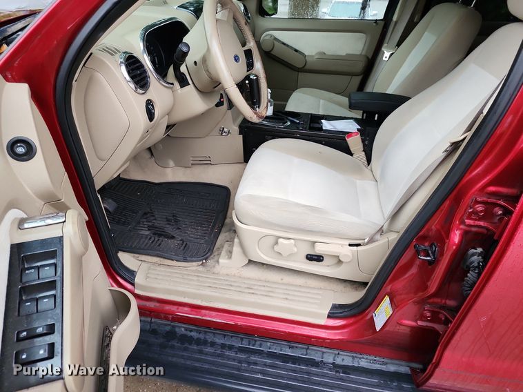 image for item MG9675 2008 Ford Explorer  SUV