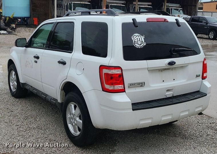 image for item MG9676 2010 Ford Escape XLT  SUV