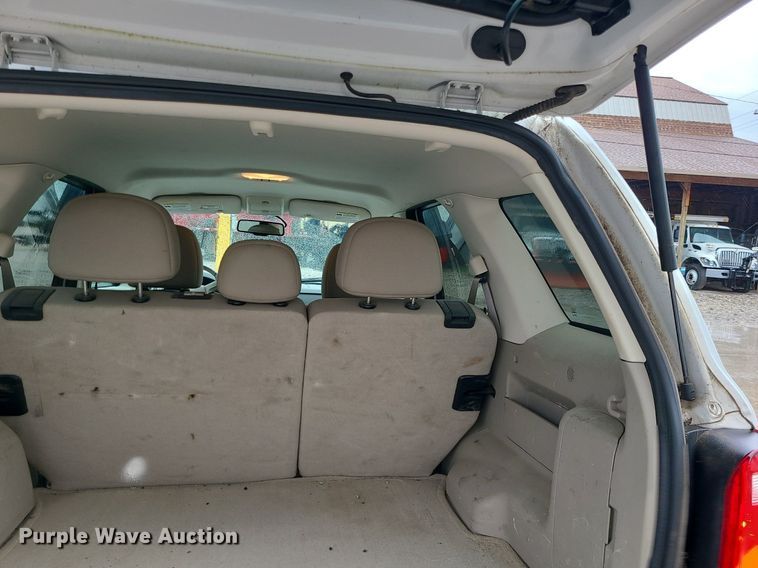 image for item MG9676 2010 Ford Escape XLT  SUV