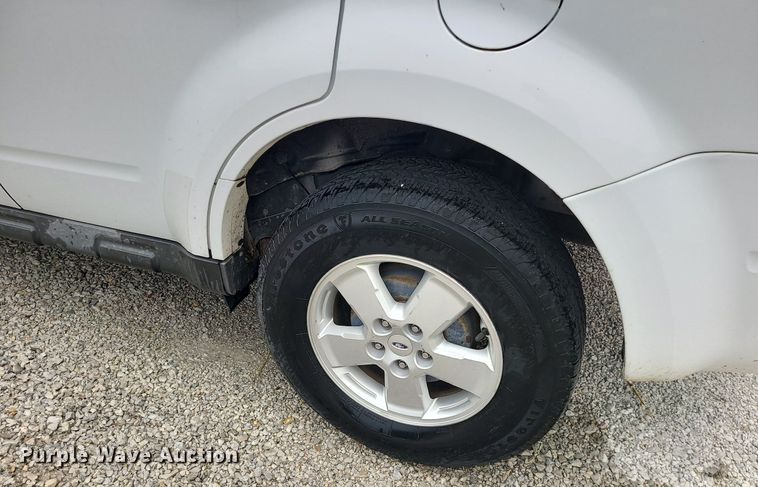 image for item MG9676 2010 Ford Escape XLT  SUV