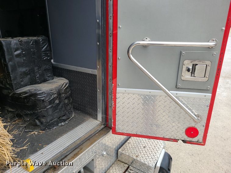 image for item MG9677 2009 GMC Savana G4500  ambulance