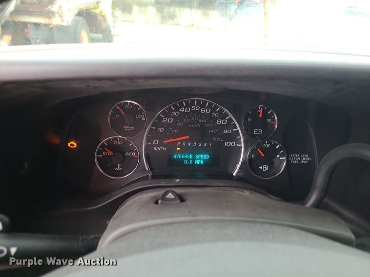 image for item MG9677 2009 GMC Savana G4500  ambulance