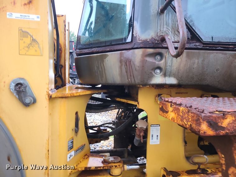 image for item MG9678 2010 John Deere 544K  wheel loader