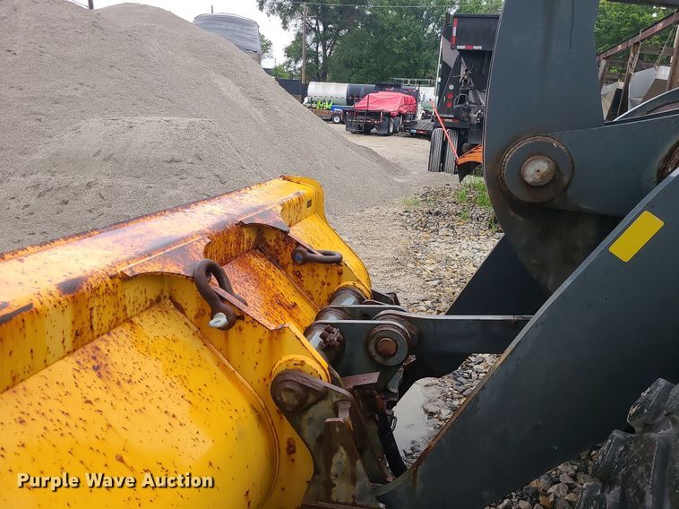 image for item MG9678 2010 John Deere 544K  wheel loader
