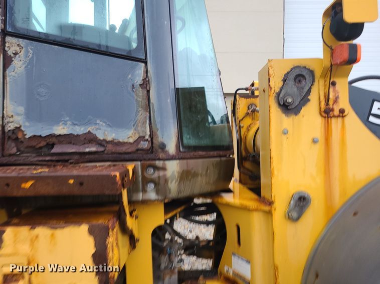 image for item MG9678 2010 John Deere 544K  wheel loader