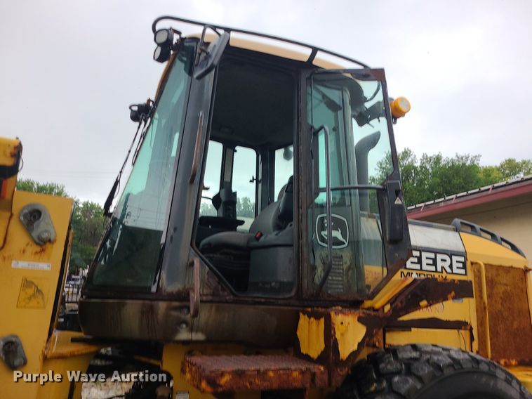 image for item MG9678 2010 John Deere 544K  wheel loader