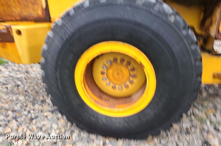 image for item MG9678 2010 John Deere 544K  wheel loader