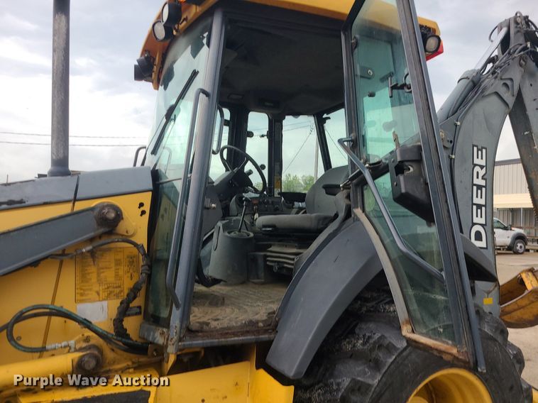 image for item MG9679 2008 John Deere 410J  backhoe