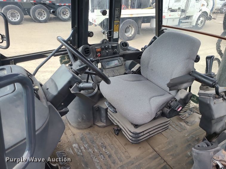 image for item MG9679 2008 John Deere 410J  backhoe