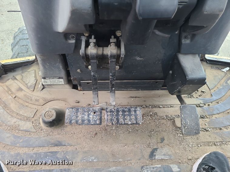 image for item MG9679 2008 John Deere 410J  backhoe