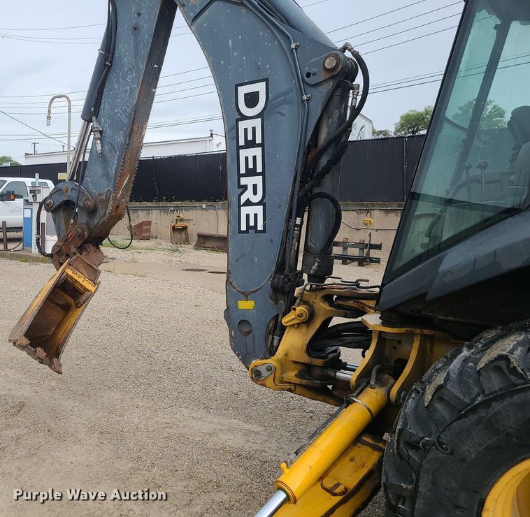 image for item MG9679 2008 John Deere 410J  backhoe