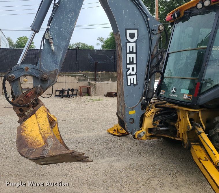 image for item MG9679 2008 John Deere 410J  backhoe