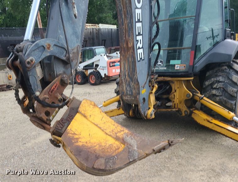 image for item MG9679 2008 John Deere 410J  backhoe