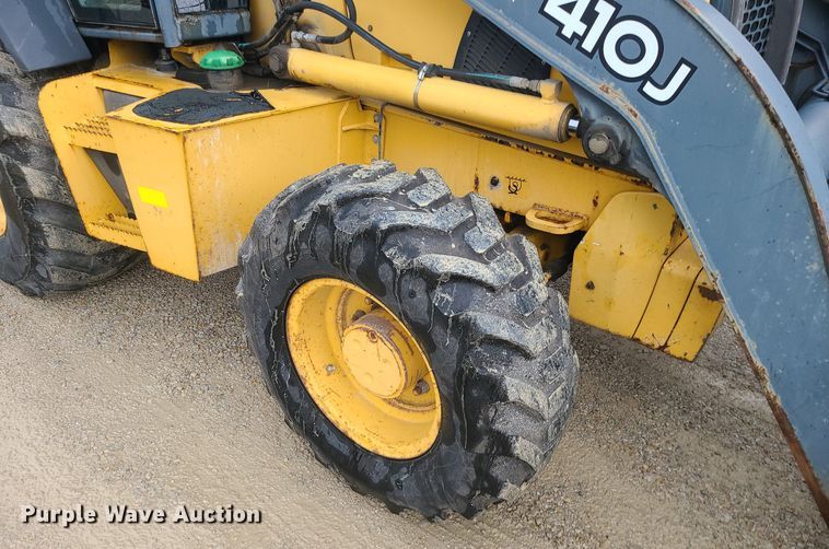 image for item MG9679 2008 John Deere 410J  backhoe