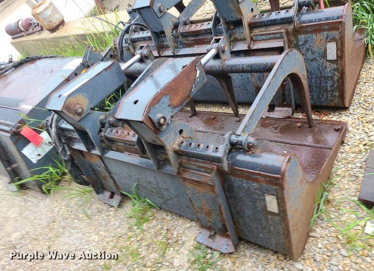 image for item MG9681 Bobcat  66"W skid steer grapple bucket