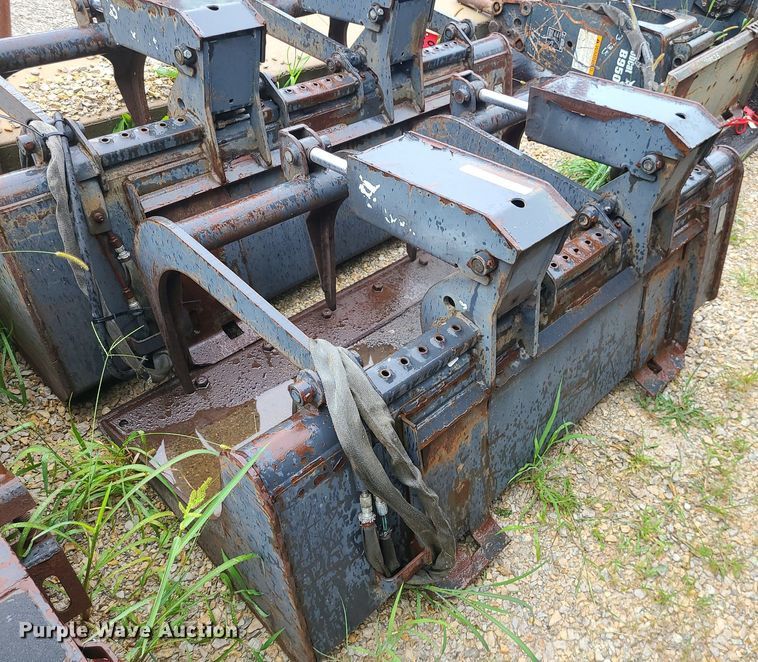 image for item MG9681 Bobcat  66"W skid steer grapple bucket