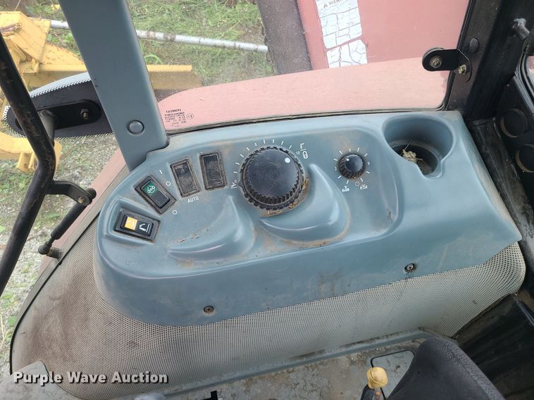 image for item MG9693 2000 Case CX60  tractor