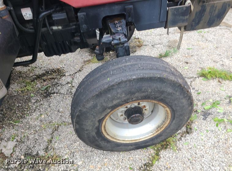 image for item MG9693 2000 Case CX60  tractor