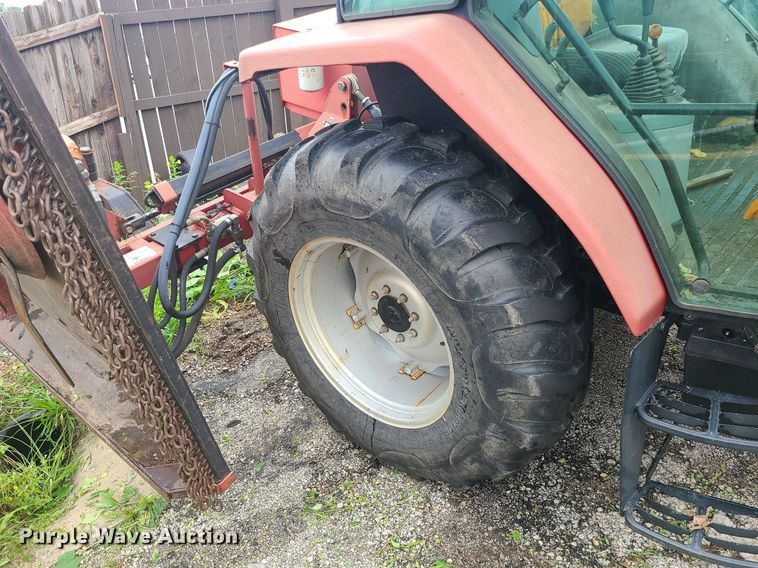 image for item MG9693 2000 Case CX60  tractor