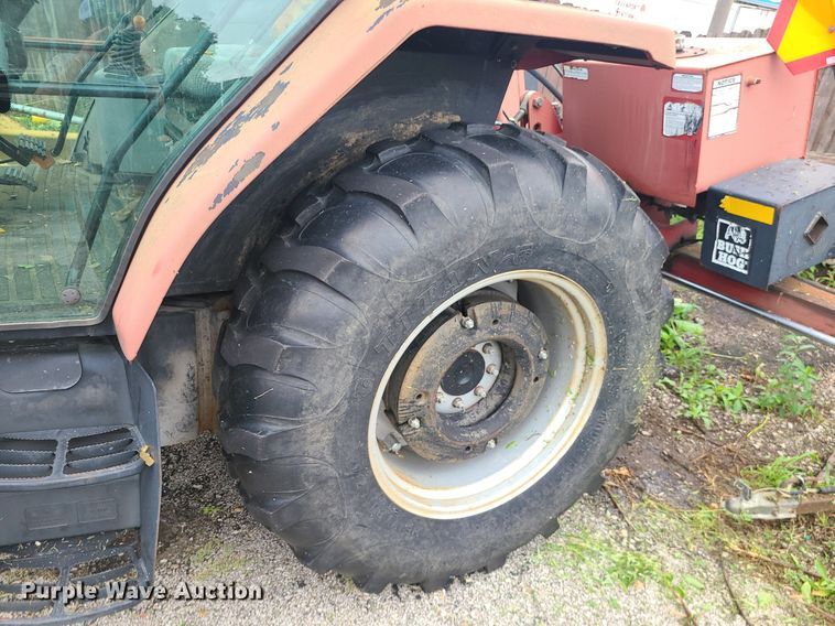 image for item MG9693 2000 Case CX60  tractor