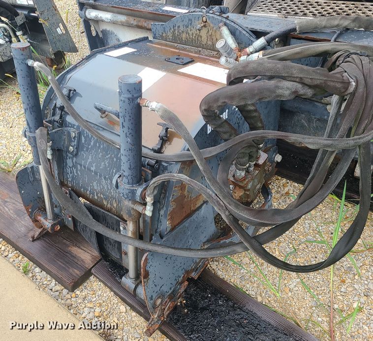 image for item MG9696 Bobcat  24"W skid steer cold planer