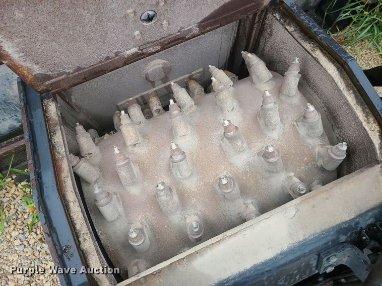 image for item MG9696 Bobcat  24"W skid steer cold planer