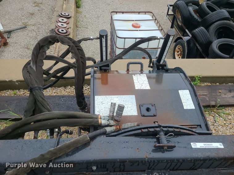 image for item MG9696 Bobcat  24"W skid steer cold planer