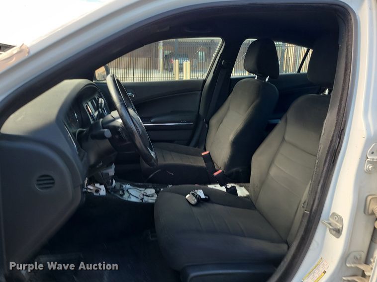 image for item MG9718 2014 Dodge Charger Police