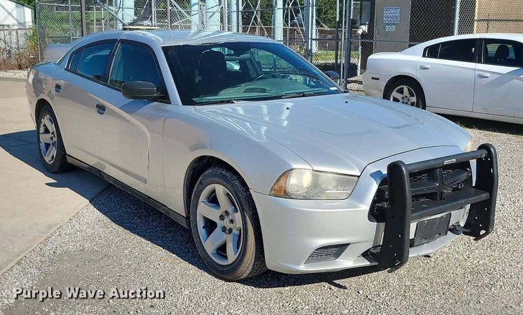 image for item MG9720 2013 Dodge Charger Police