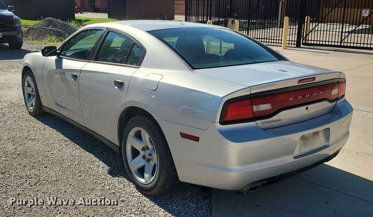 image for item MG9720 2013 Dodge Charger Police