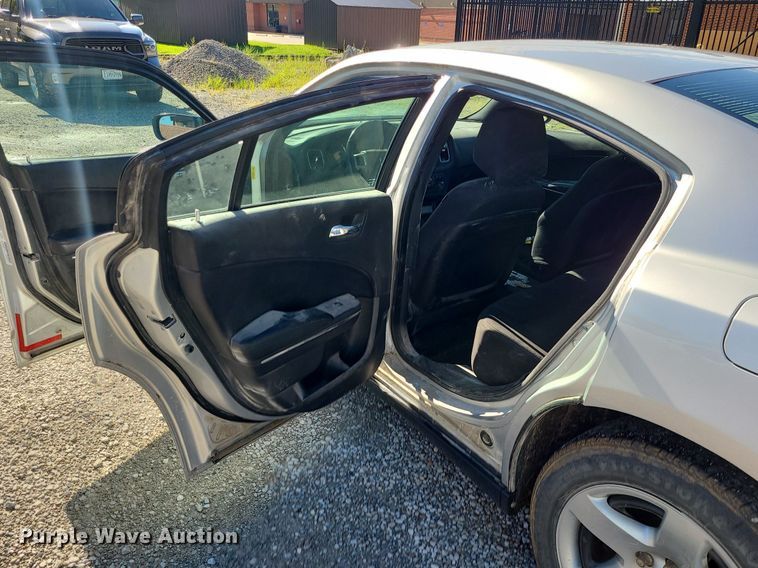 image for item MG9720 2013 Dodge Charger Police