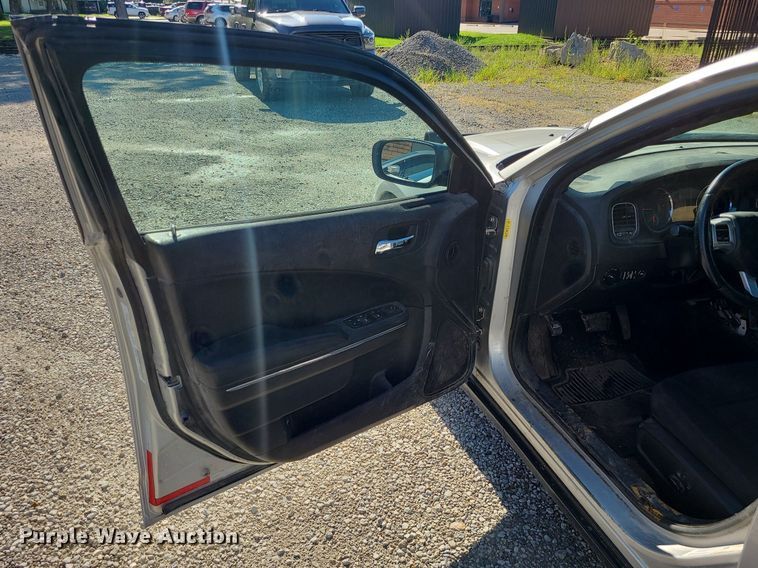 image for item MG9720 2013 Dodge Charger Police