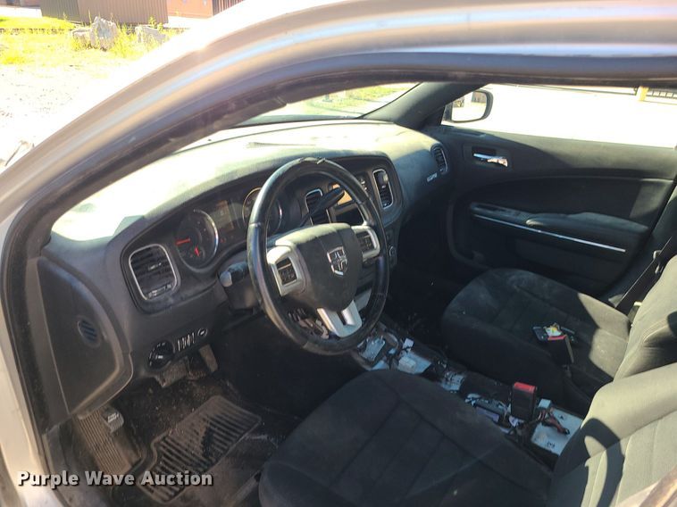 image for item MG9720 2013 Dodge Charger Police