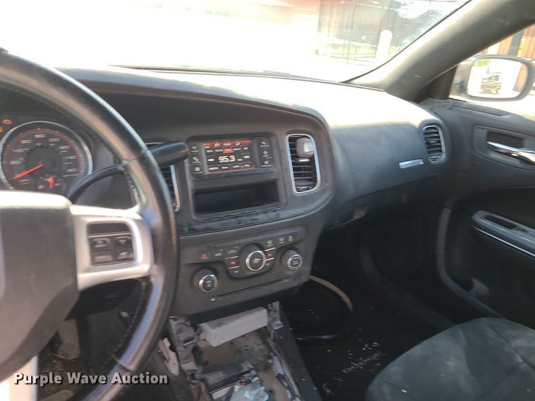 image for item MG9720 2013 Dodge Charger Police