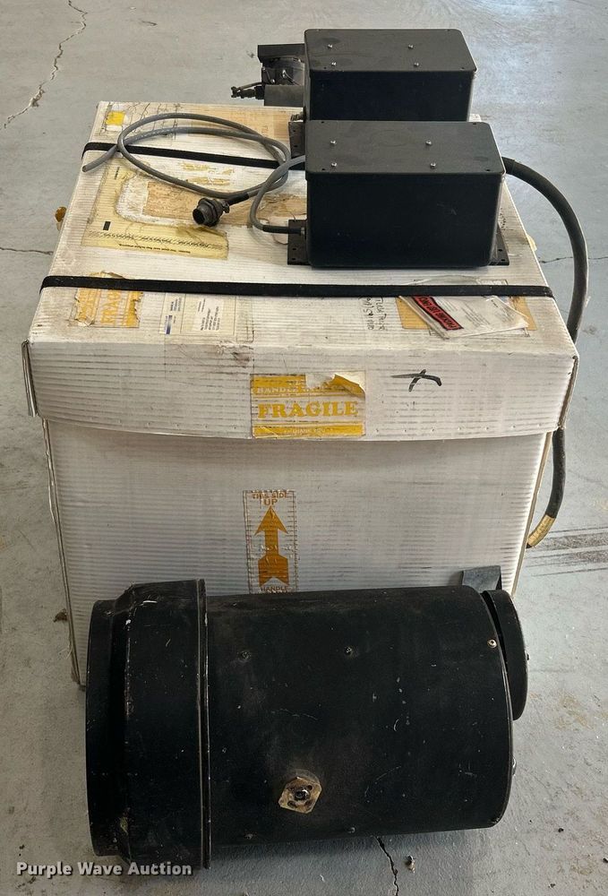 image for item MG9976 (3) Spectrolab SX419 helicopter search lights