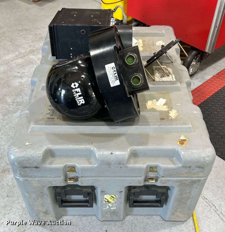 image for item MG9977 Flir system U800LP  infrared system