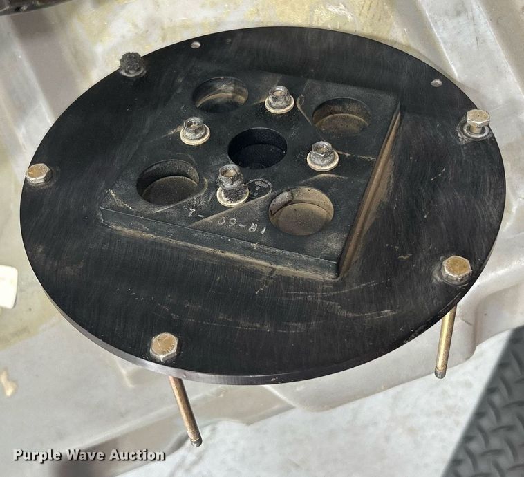 image for item MG9977 Flir system U800LP  infrared system