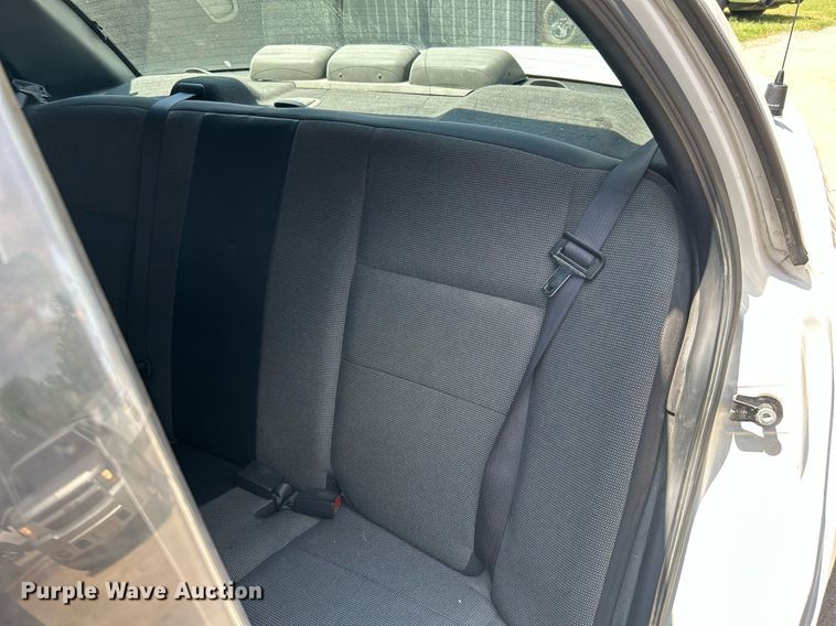 image for item MG9981 2006 Ford Crown Victoria Police Interceptor